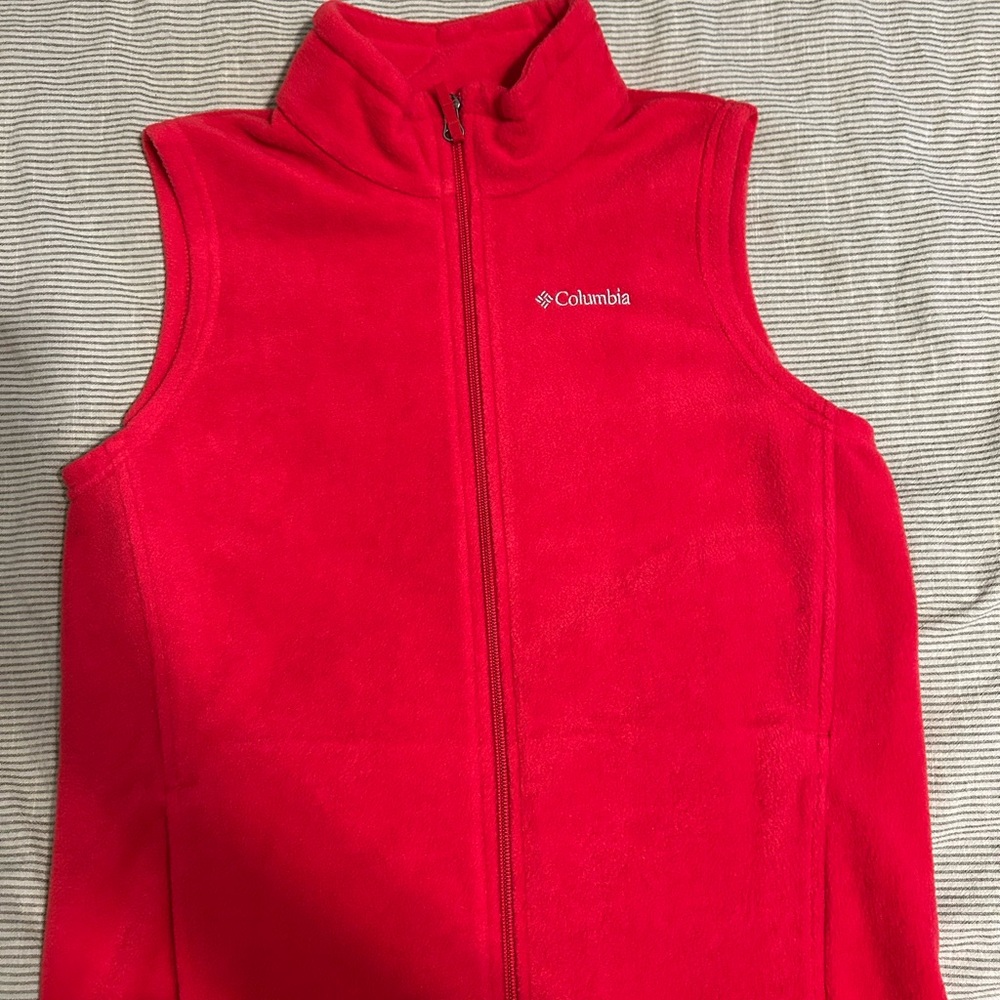 Columbia Vest